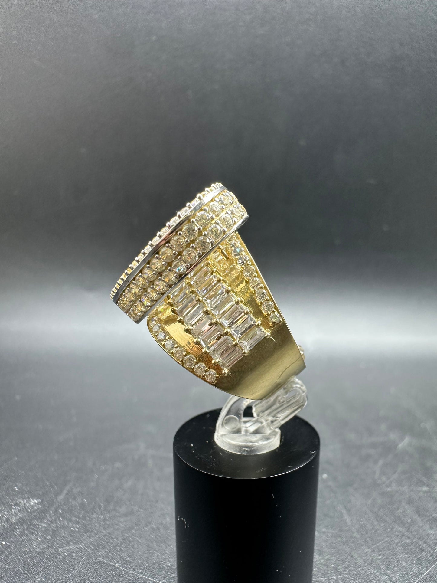 10K Gold Heart Ring