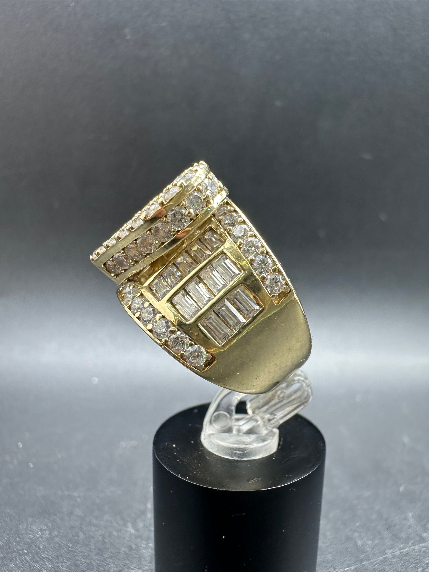 10K Gold Heart Ring