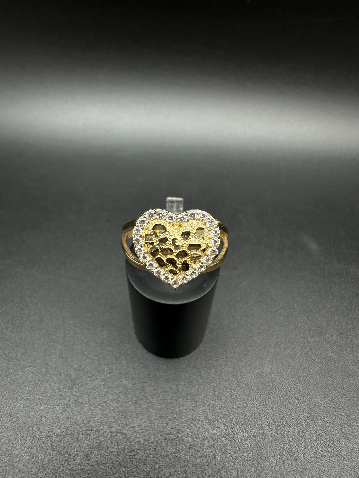 10K Gold Heart Ring