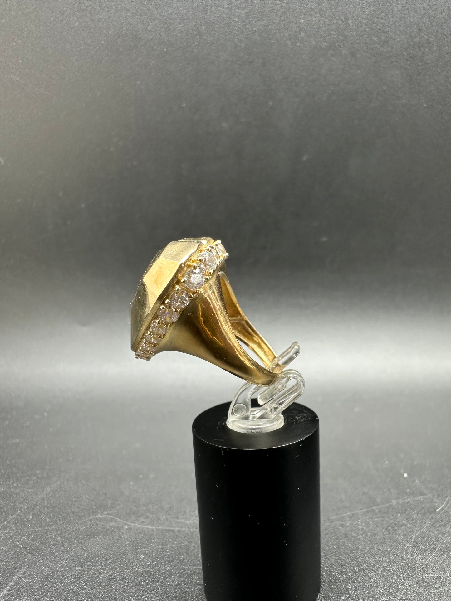 10K Gold Heart Ring